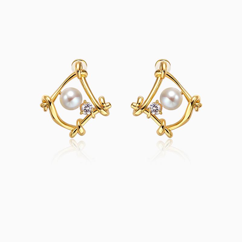 Exquisite Pearl Zircon Earrings