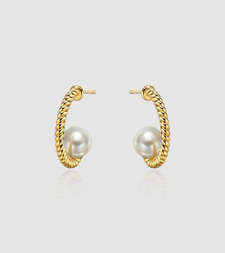 Elegant Vintage Woven Metal Pearl Earrings - Rare Visual Jewelry