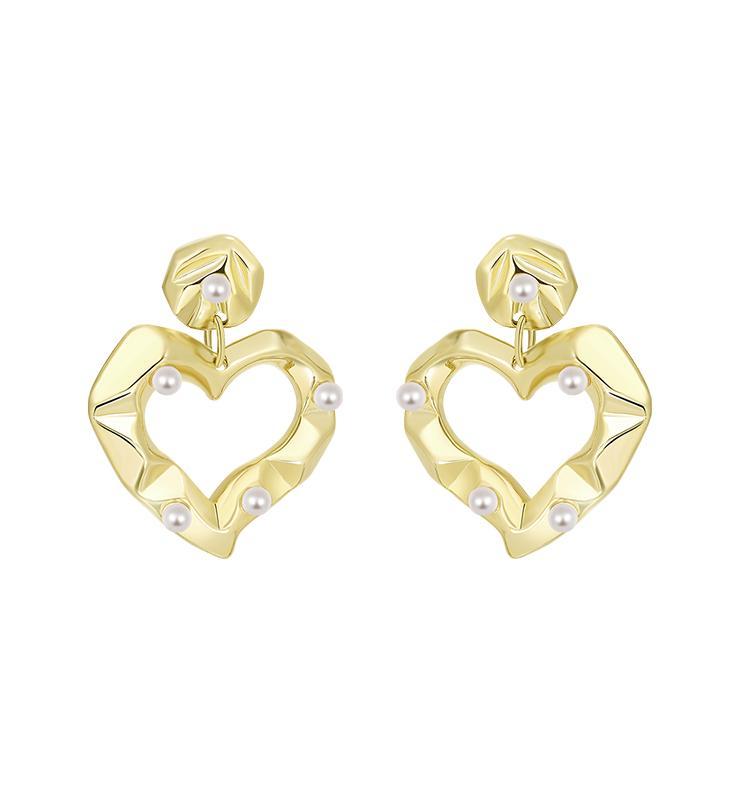 Pleated Heart-shaped Pearl Earrings