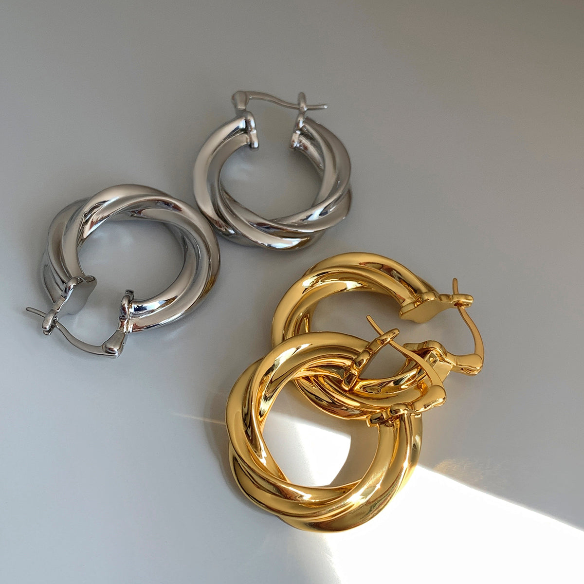 Minimalism Twisted Rope Hoop Earrings