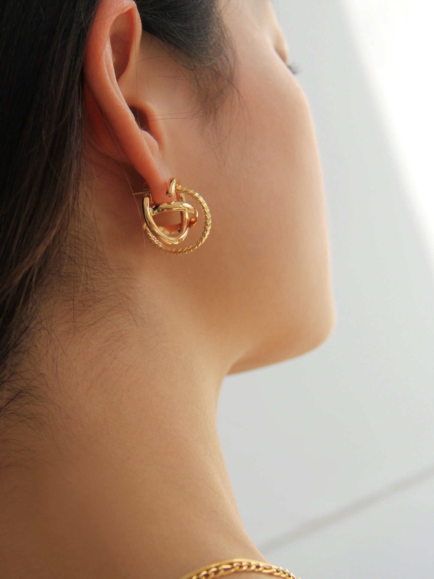 Advanced Stereo Star Track Earrings