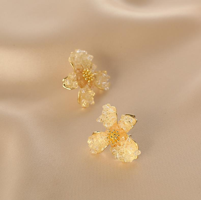 Light Luxury Rhinestone Flower Earrings