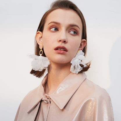 Light Temperament And Smart Petal Earrings - Rare Visual Jewelry