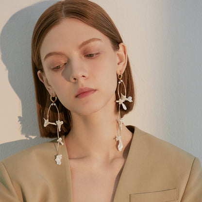 Shell Tassel Pendant Earrings - Rare Visual Jewelry