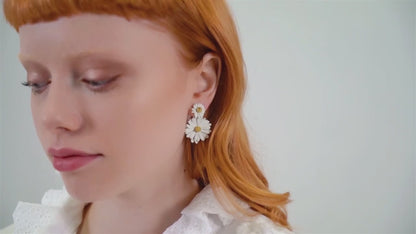 Gentle And Fresh Daisy Earrings