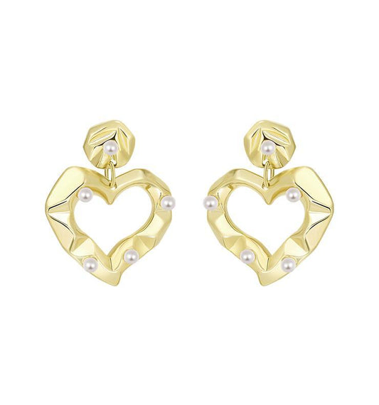 Pleated Heart-shaped Pearl Earrings