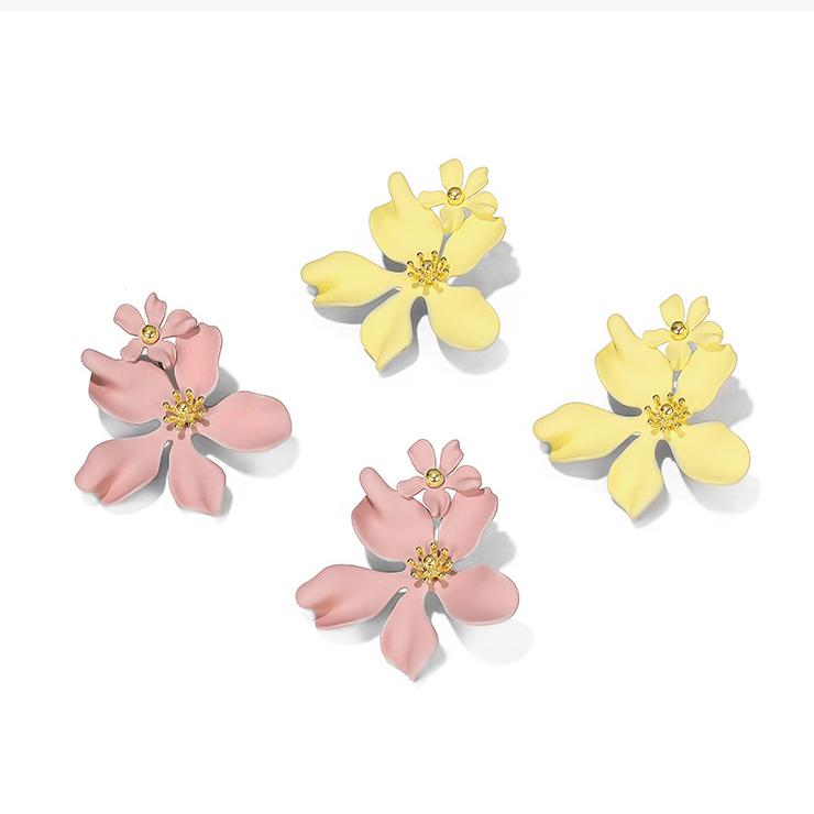 Gentle Summer Flower Earrings