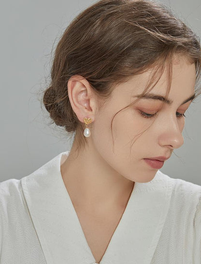 18K Peach Heart Baroque Pearl Earrings - Rare Visual Jewelry