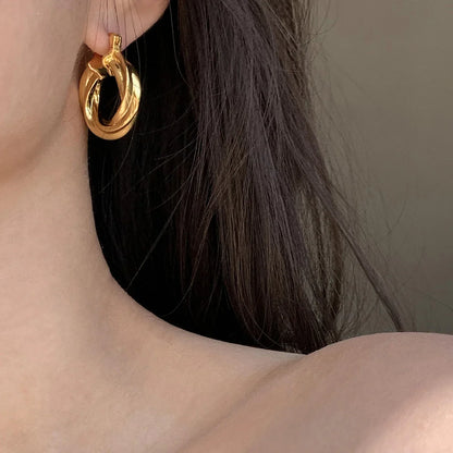 Minimalism Twisted Rope Hoop Earrings - Rare Visual Jewelry